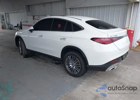 2025 Mercedes-Benz Glc 300 4Matic Coupe z USA, uszkodzony, nr VIN W1NKJ4HB5SF347335